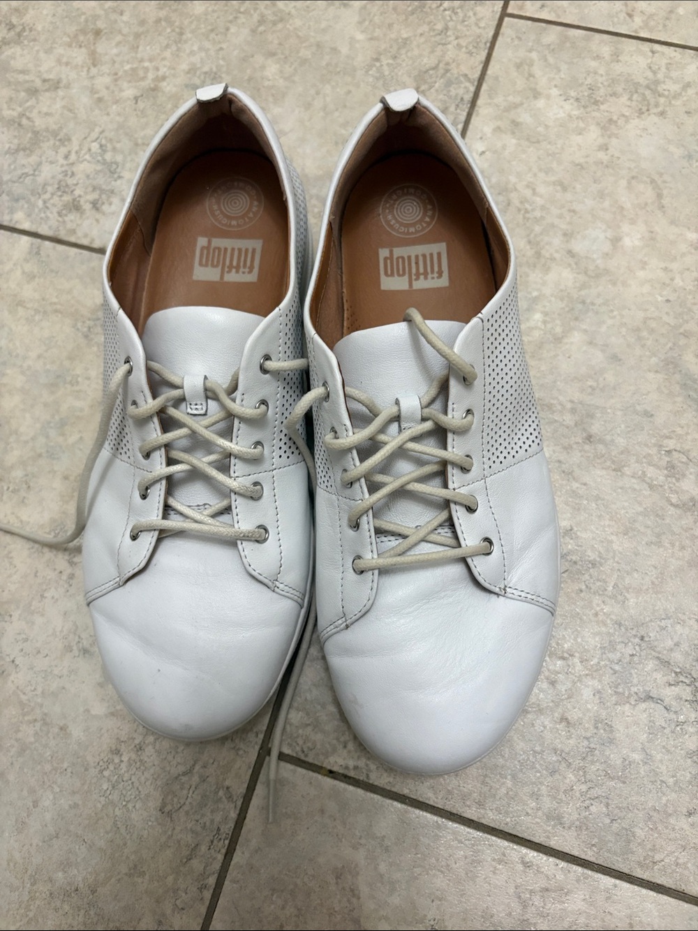 Fitflop White Lace-Up Sneakers with Laces